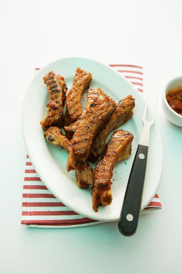 Spare Ribs Arrabiata With Ketchup Photograph by Michael Wissing