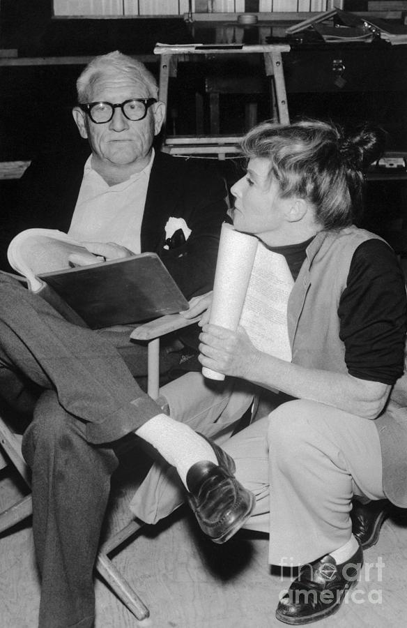 Spencer Tracy And Katharine Hepburn Photograph by Bettmann