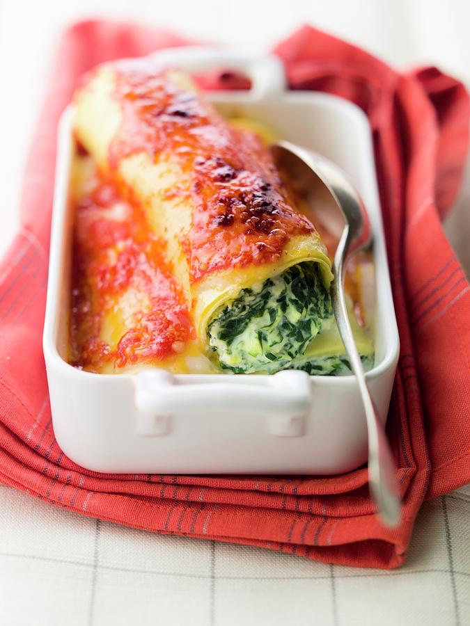 Spinach And Ricotta Cannelloni Photograph by Roulier-turiot