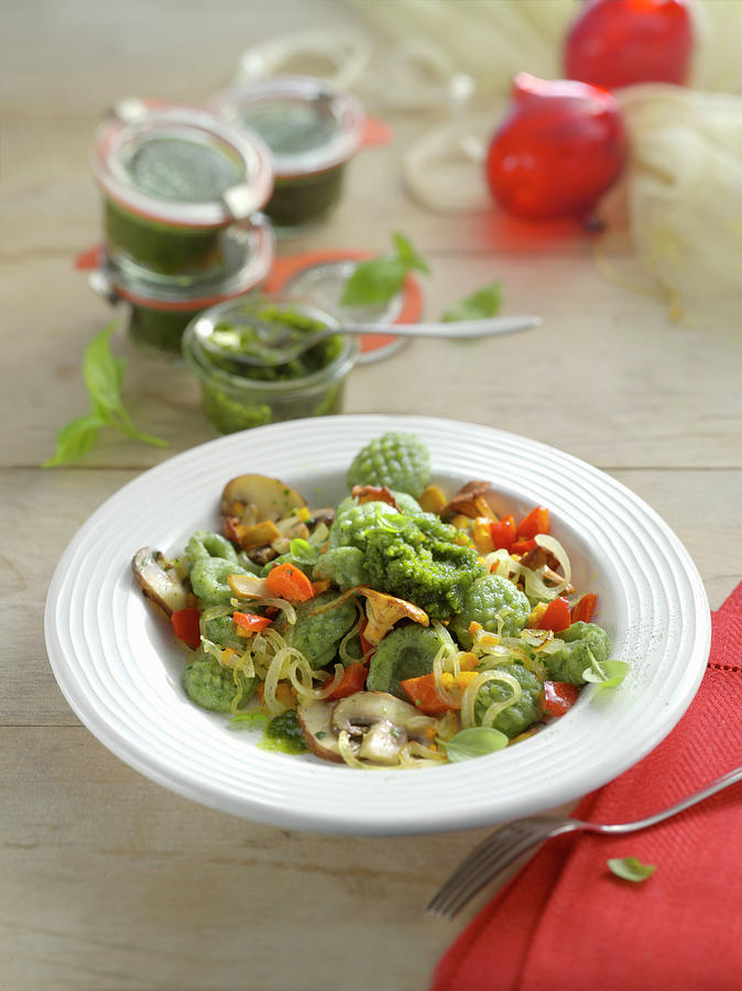 Spinach Gnocchi With Almond Pesto Photograph by Linda Sonntag