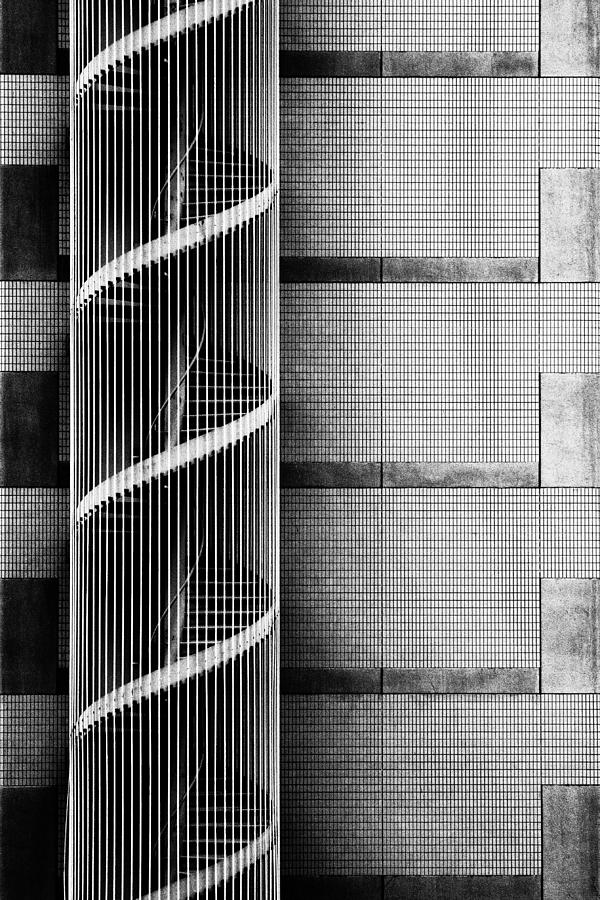 Black And White Photograph - Spiral And Line by Soide55