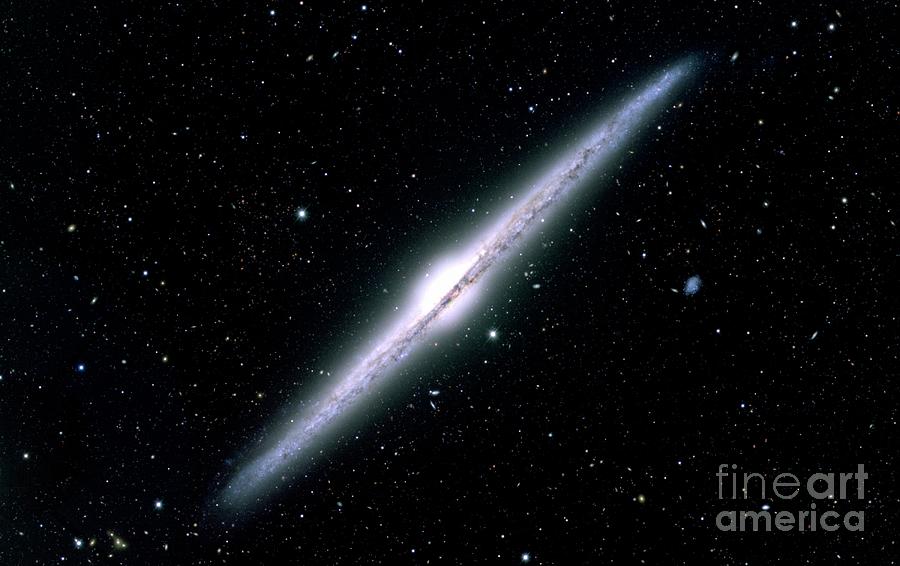 Spiral Galaxy Ngc 4565 Photograph by J-c Cuillandre/canada-france-hawaii Telescope/science Photo Library