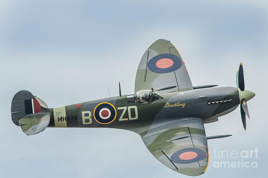 Vintage Photograph - Spitfire Mk IX MH434 by Simon Pocklington