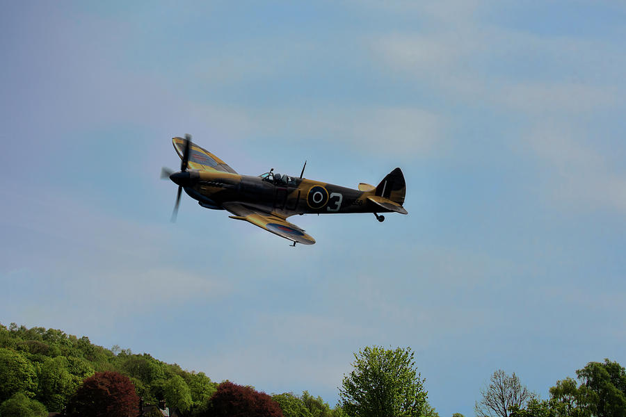Spitfire MK356 swoop Photograph by Steev Stamford