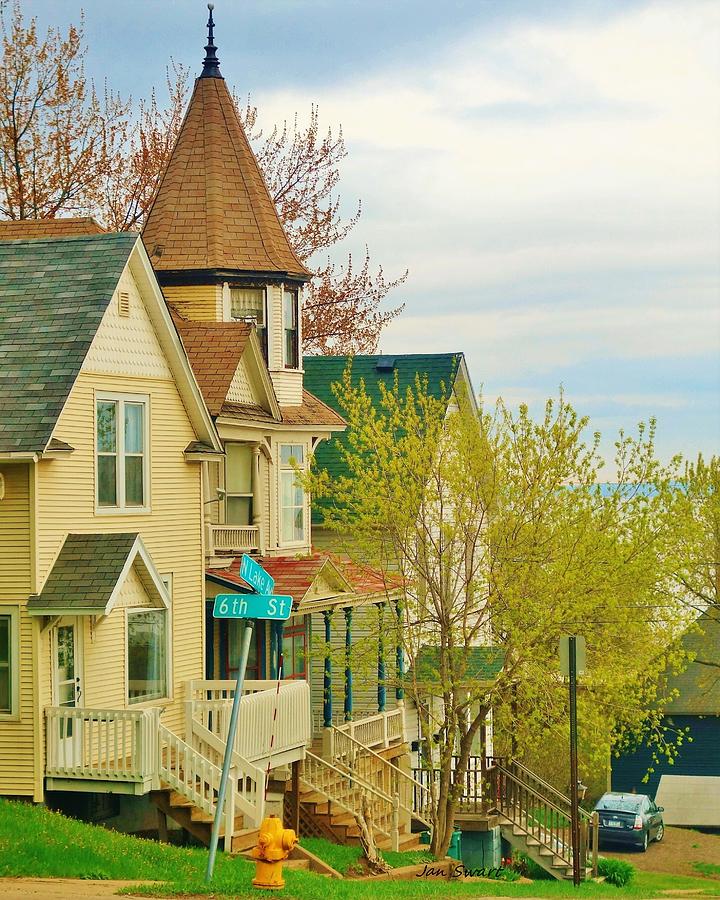 Spring Central Hillside Duluth Mn Photograph By Jan Swart