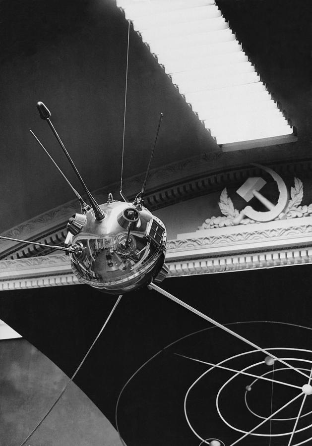 Sputnik Model In 1959 Photograph by Keystone-france