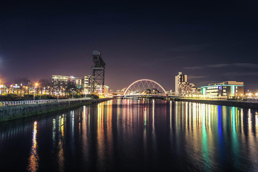 Glasgow Photograph - Glasgow Squinty Bridge by Alister Harper Glasgow Photograph - Glasgow Squinty Bridge by Alister Harper