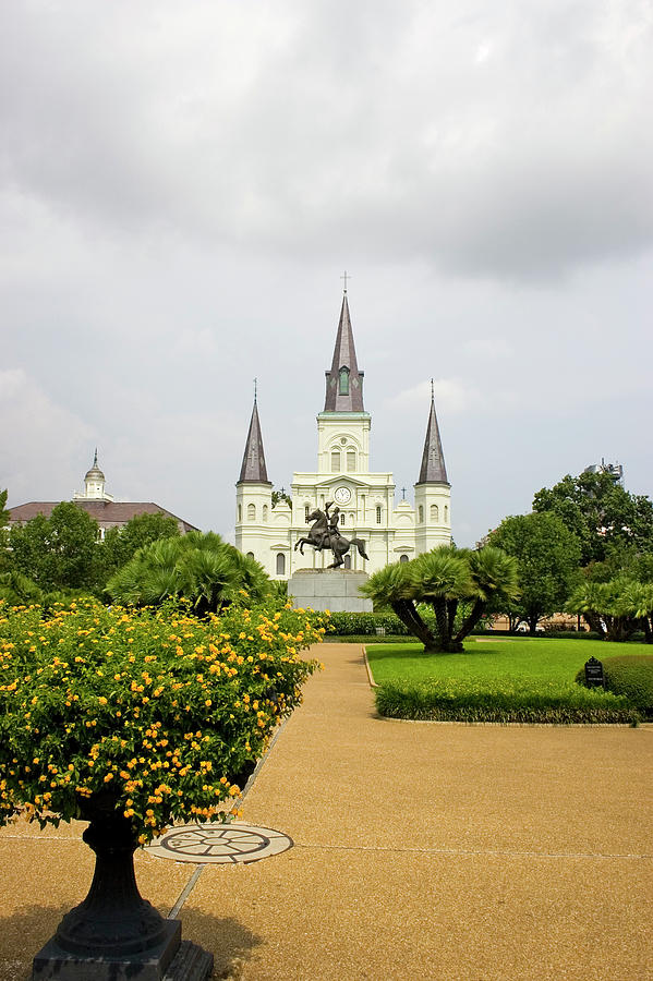 St. Louis Cathedral New Orleans Photograph by Lingbeek St. Louis Cathedral New Orleans Photograph by Lingbeek