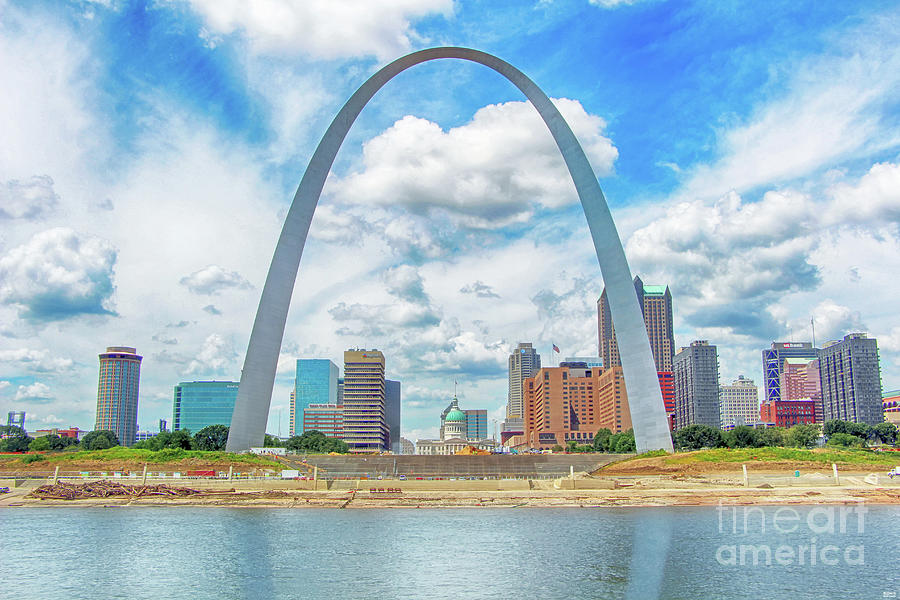 St. Louis Gateway Arch Photograph by Nidhin Nishanth