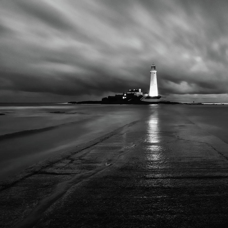 St. Marys Lighthouse Photograph by Jeff Vyse