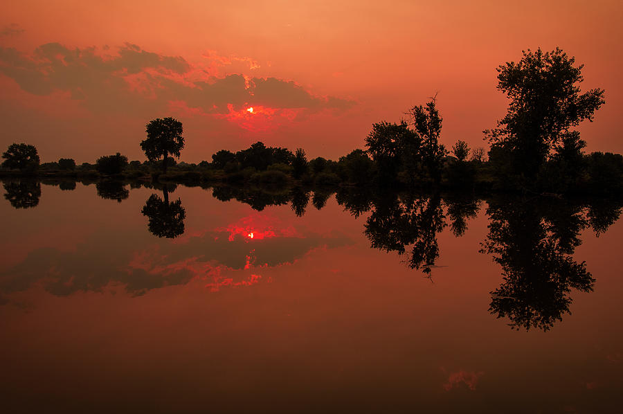 St. Vrain Sunset Photograph by Gary Lengyel