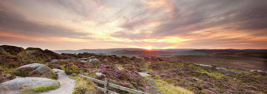 Stanage Edge At Sunset Photograph by Doug Chinnery