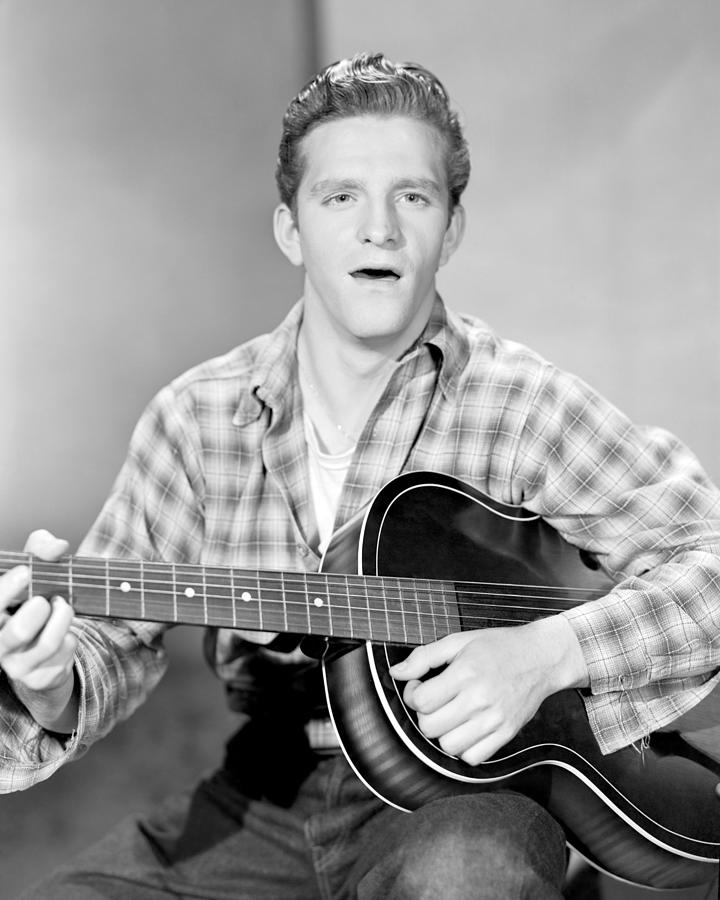 Stanley Clements Playing Guitar Photograph by Globe Photos - Pixels