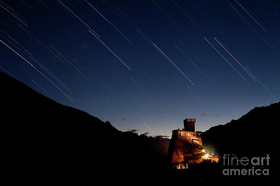 Starry Night by Awais Yaqub Starry Night by Awais Yaqub