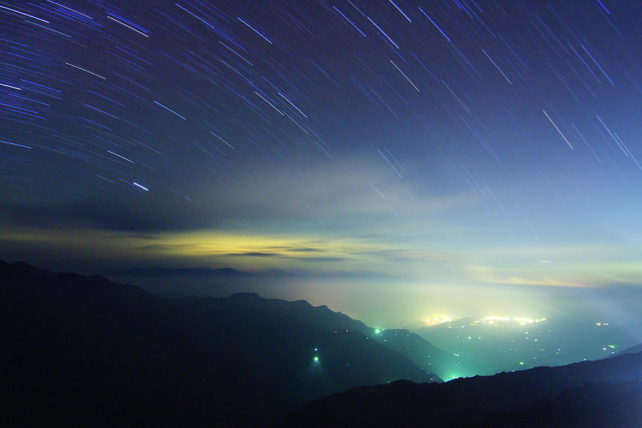 Starry Night Photograph by Samyaoo