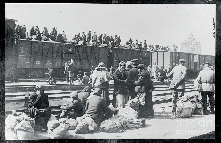 Starving Russians Waiting To Entrain Photograph by Bettmann