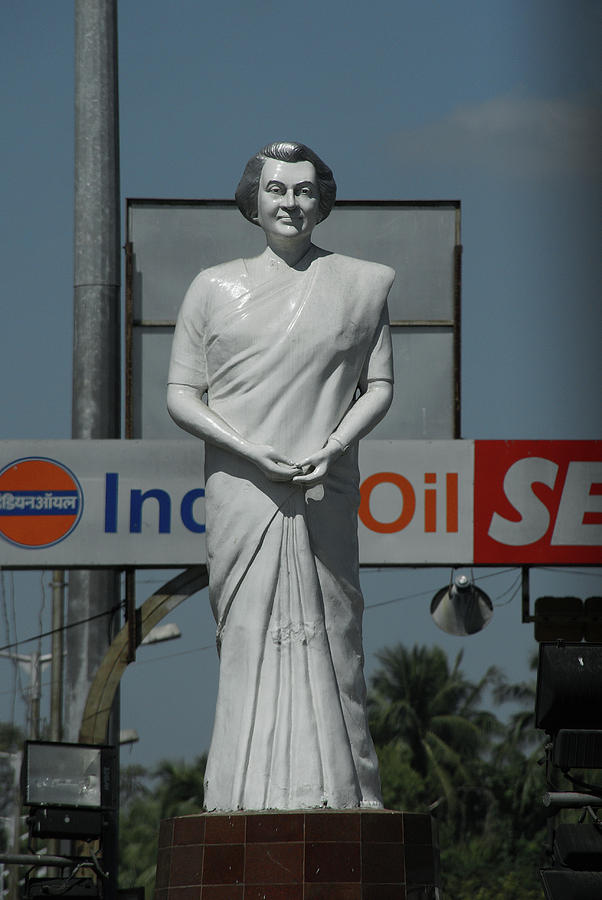 Statue In  Pondicherry Digital Art