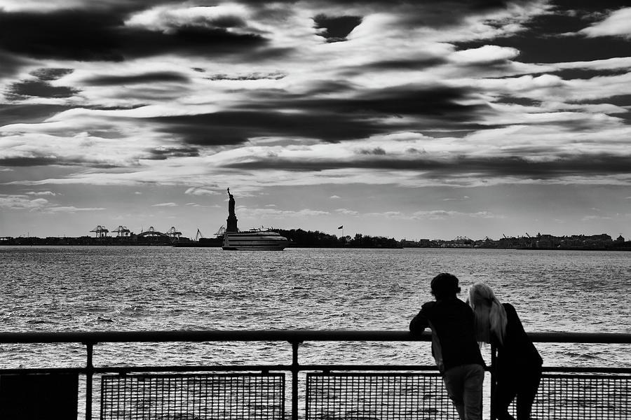 Statue Of Liberty & Hudson River Digital Art by Alessandra Albanese