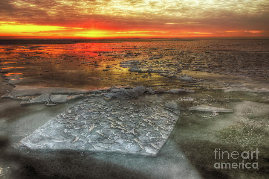 St.Clair Icescape II WI9179 Photograph by Mark Graf