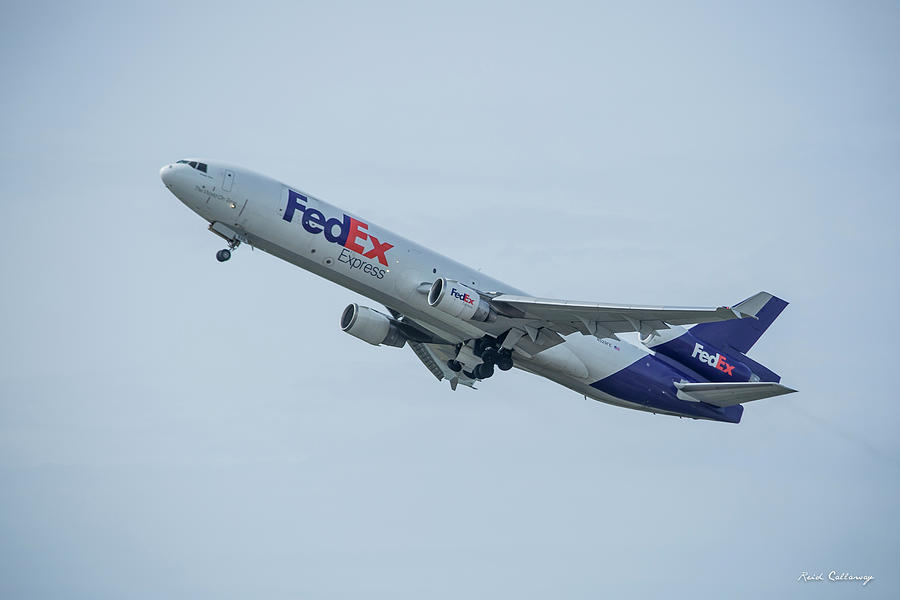 N529FE FedEx Express McDonnell-Douglas MD-11 Departing Honolulu International Airport Art Photograph by Reid Callaway