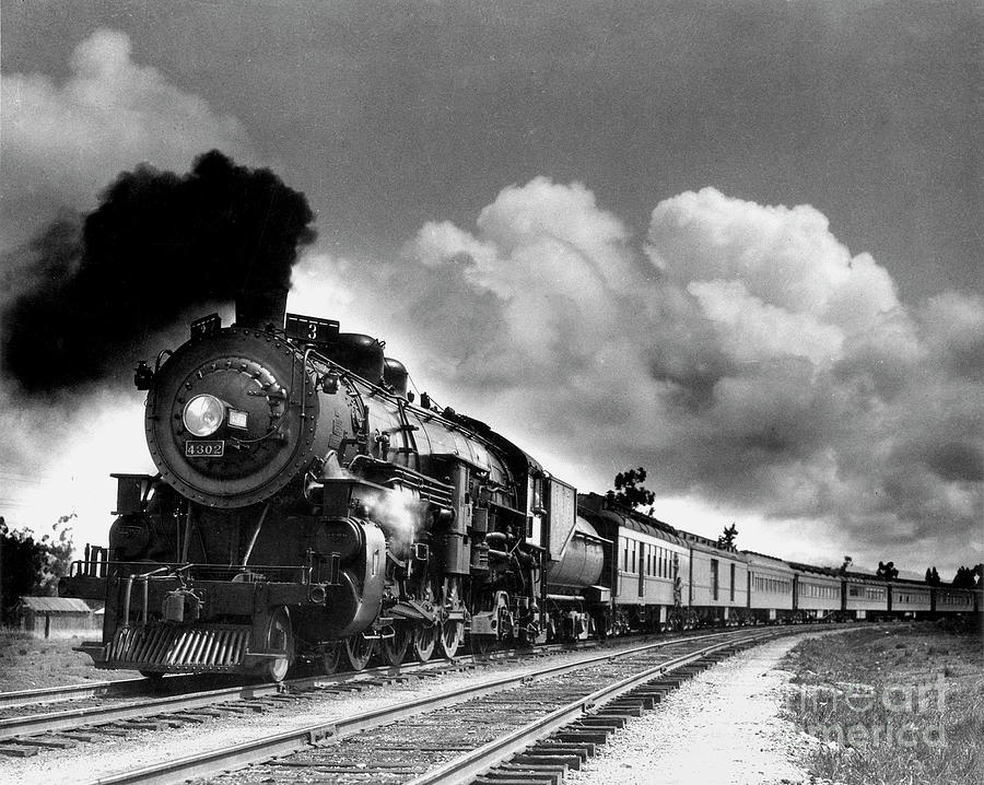 Steam Train Locomotive Southern Pacific Puffing Black Steam Smoke ...