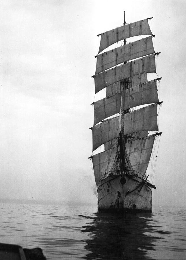 Steel Sailing Ship Photograph by Hulton Archive