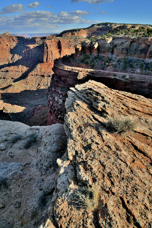 Steep Dropoff in Canyonlands Shafer Canyon Photograph by Ray Mathis