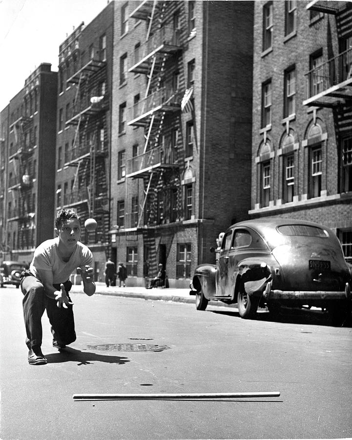 Stickball in New York Photograph by Ralph Morse