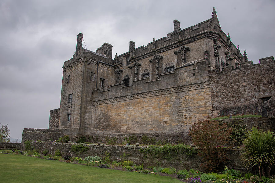 Stirling Castle - Scotland Photograph by Bill Cannon