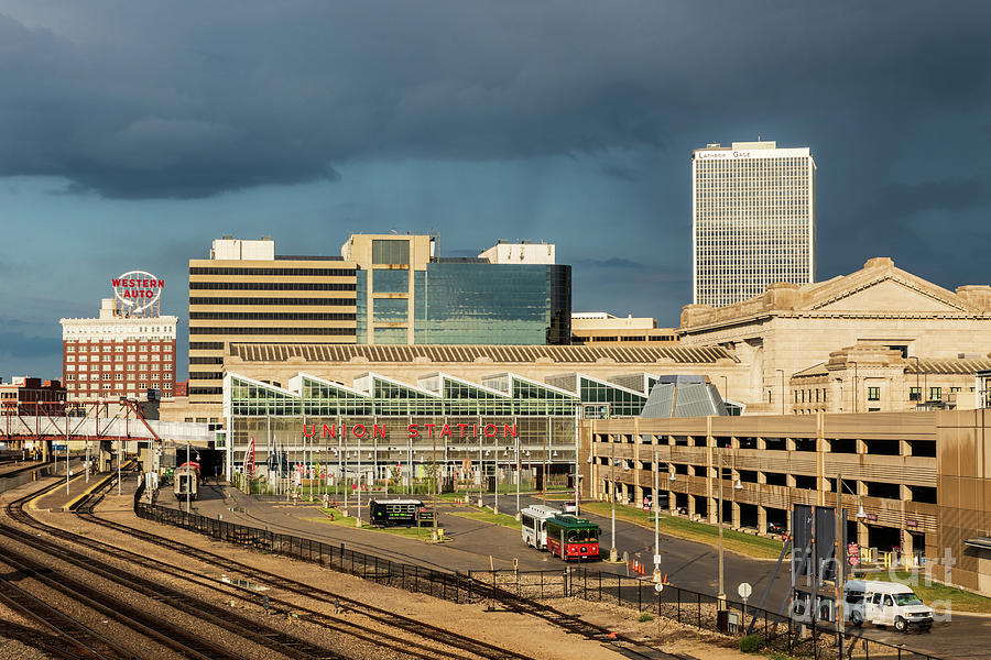 Storm Clouds Over Kansas City Photograph by Terri Morris - Fine Art America