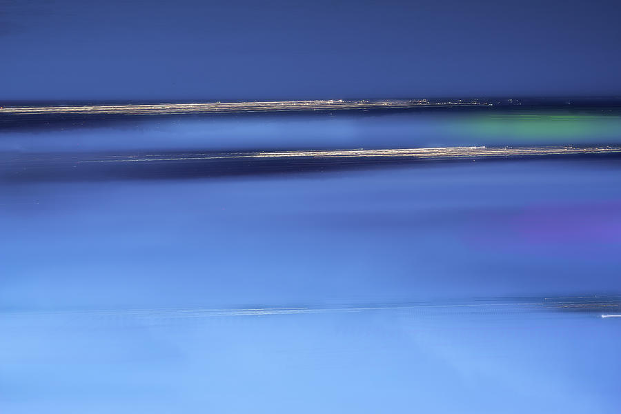Streaks 4 by Davin McLaird Streaks 4 by Davin McLaird