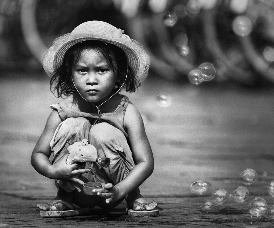 Street Photograph - Street Bubble Little Girl by Sebastian Kisworo