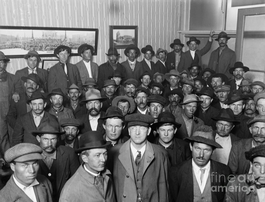 Strikers In United Miners Of America Photograph by Bettmann