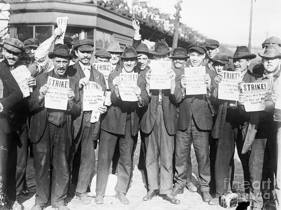Striking Steelmill Workers Holding Photograph by Bettmann