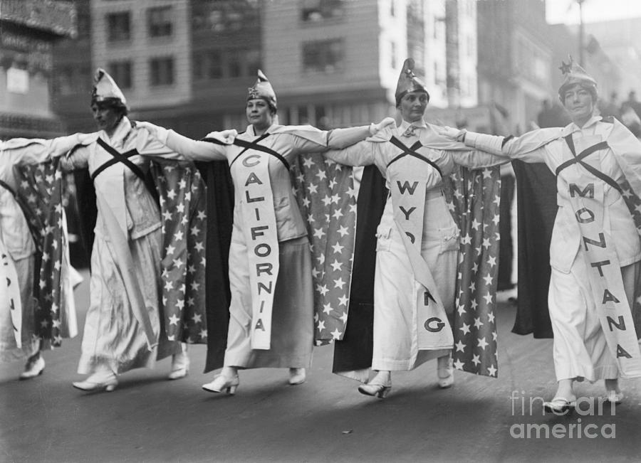 Suffrage Parade On Fifth Avenue Photograph By Bettmann Fine Art America 