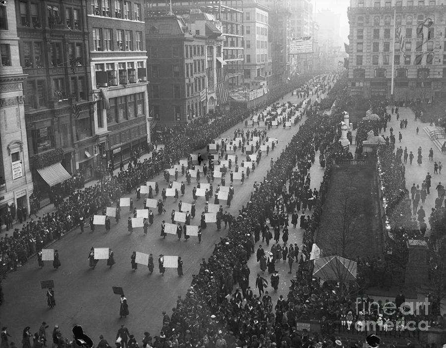 Suffragette Parade Photograph by Bettmann
