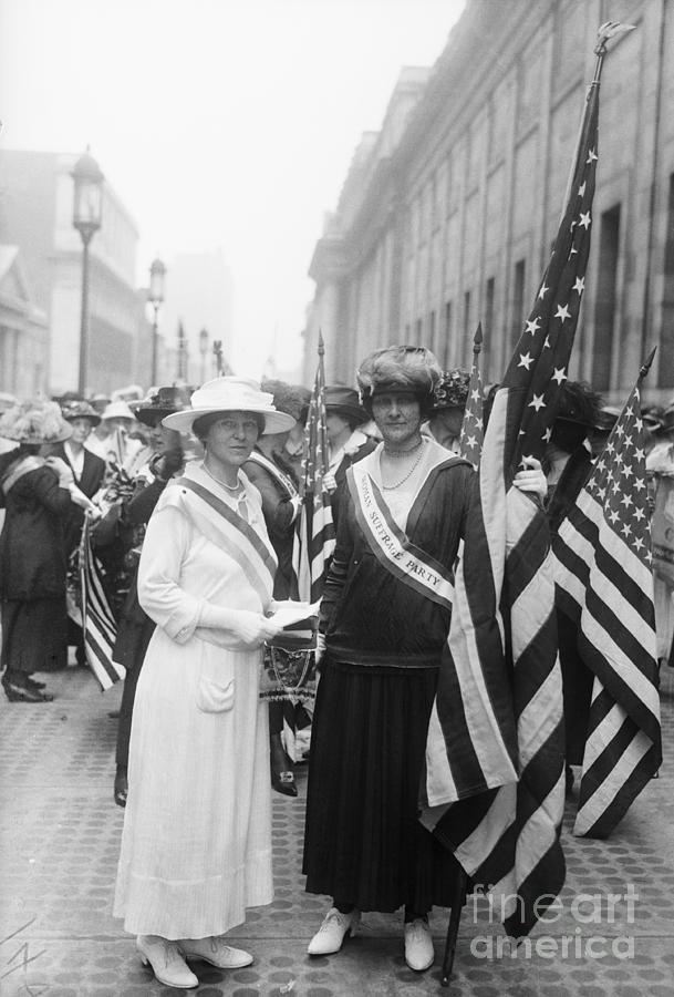 Suffragists Blair And Vanderlip Photograph by Bettmann