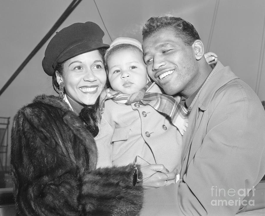 Sugar Ray Robinson With Wife And Son Photograph by Bettmann