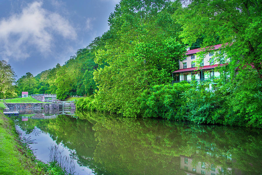 Summer - The Schuylkill Canal - Mont Clare Photograph by Bill Cannon