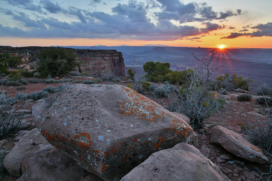 Sun Setting on Canyonlands National Park Photograph by Ray Mathis