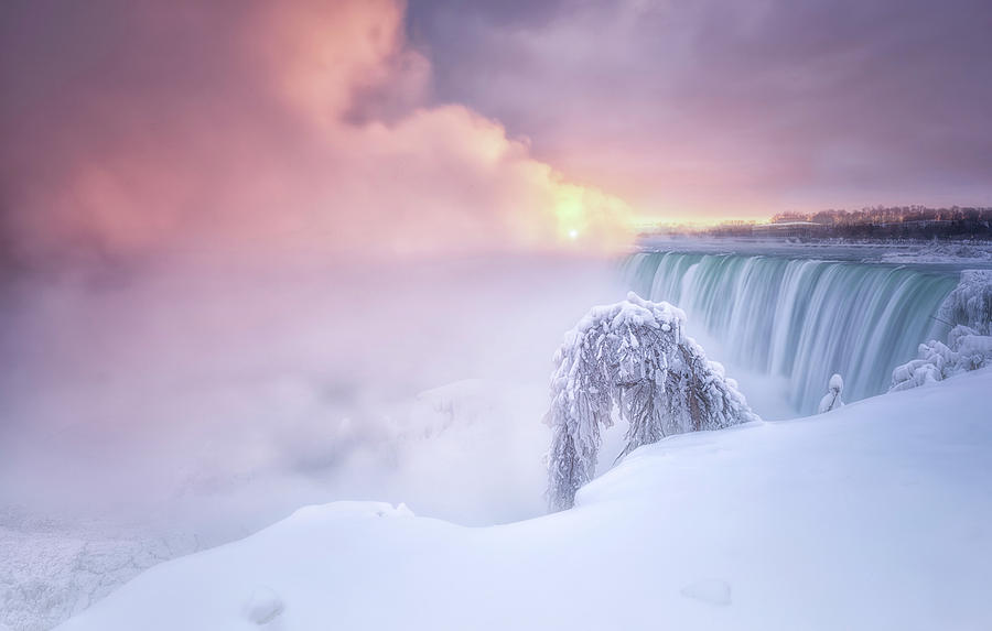 Waterfall Photograph - Sunrise At Niagara Falls by Larry Deng