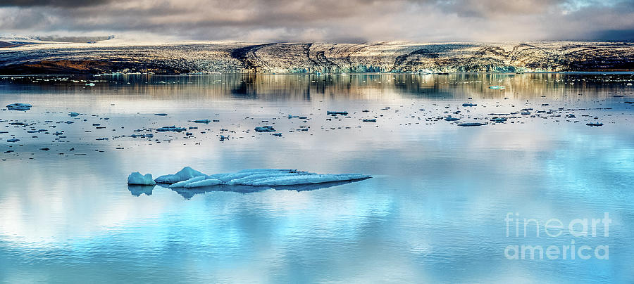Sunrise Glacier Lagoon Iceland Photograph by M G Whittingham