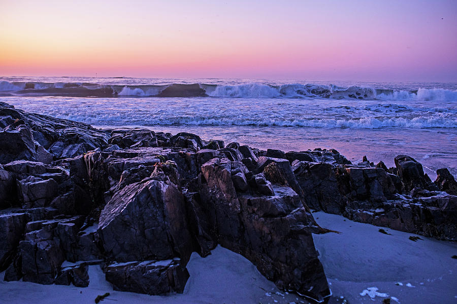 Sunrise on Mothers Beach Kennebunk Maine New England Rocky Coast Photograph by Toby McGuire