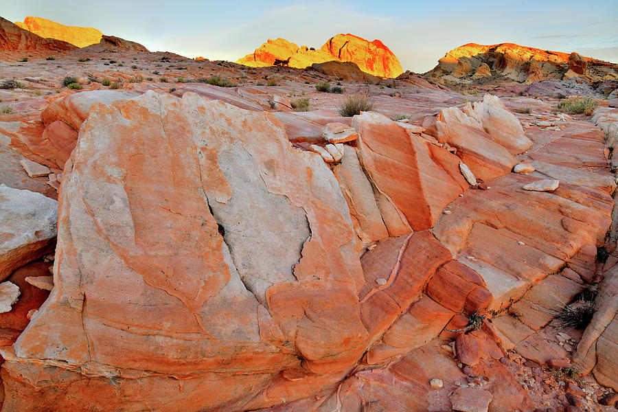 Sunrise on Valley of Fire State Park Photograph by Ray Mathis