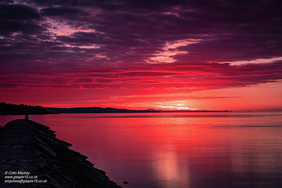 Sunrise Over Fife And The Forth Photograph by Gaspix15