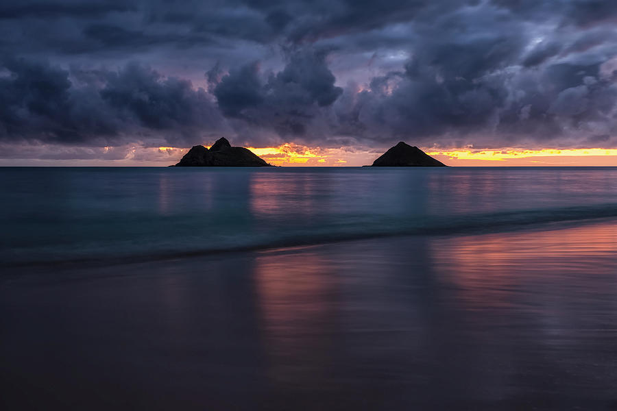 Sunrise Over Lanikai Beach  Oahu Photograph by Robert Postma