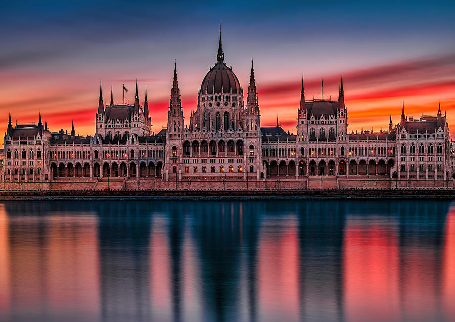 Sunrise Over The Parliament In Budapest Photograph by Vasil Nanev