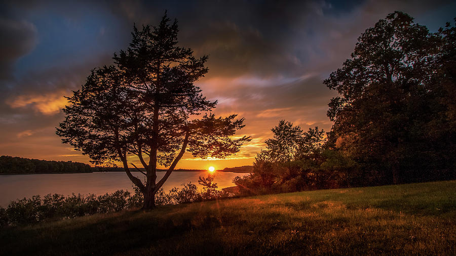 Sunset at Fellows Lake Photograph by Allin Sorenson