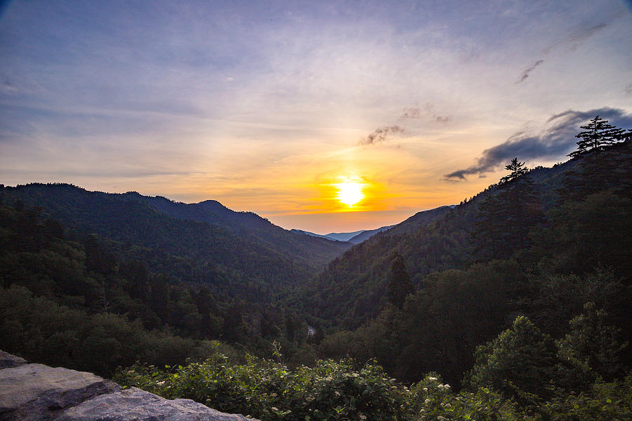 Sunset at Morton Overlook Photograph by Dan Eccles - Fine Art America