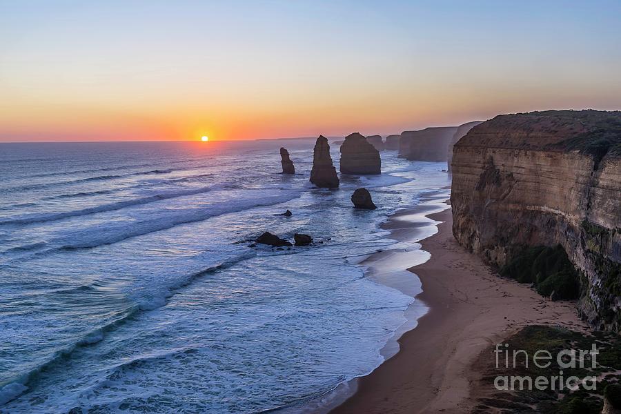12 Photograph - Sunset At Twelve Apostles by Alan Dyer/vwpics/science Photo Library 12 Photograph - Sunset At Twelve Apostles by Alan Dyer/vwpics/science Photo Library